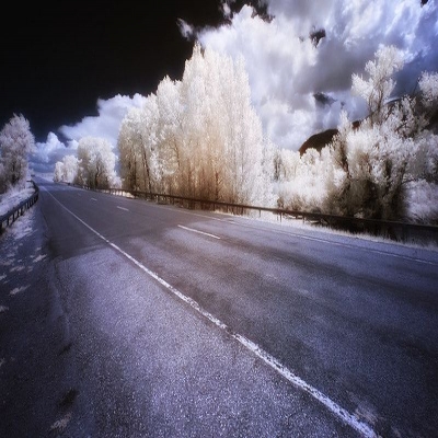 紅外攝影主要用的是什么鏡片？